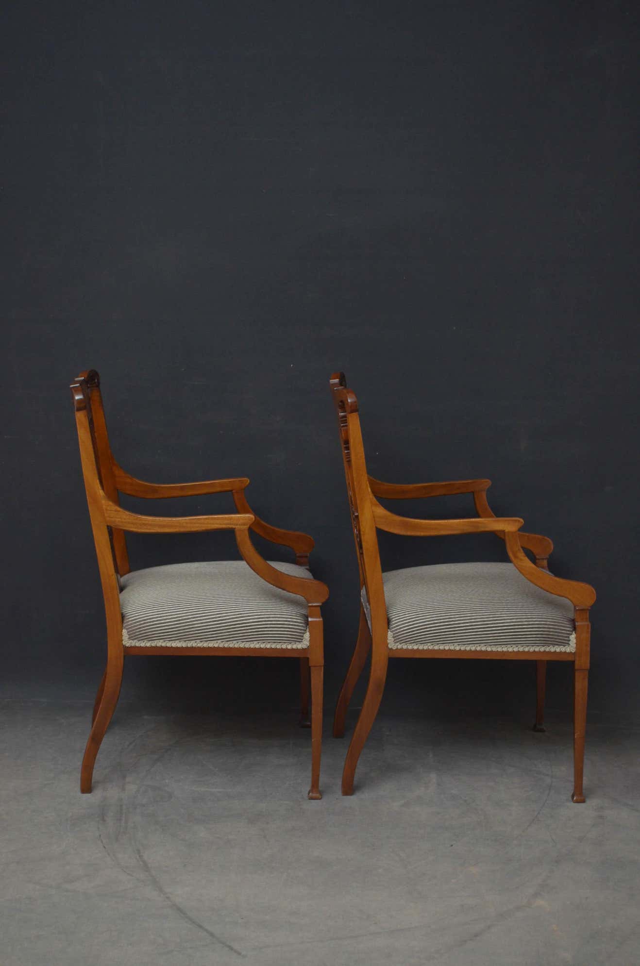 The Vintage Grey Antique Carved Chair by Sidqa