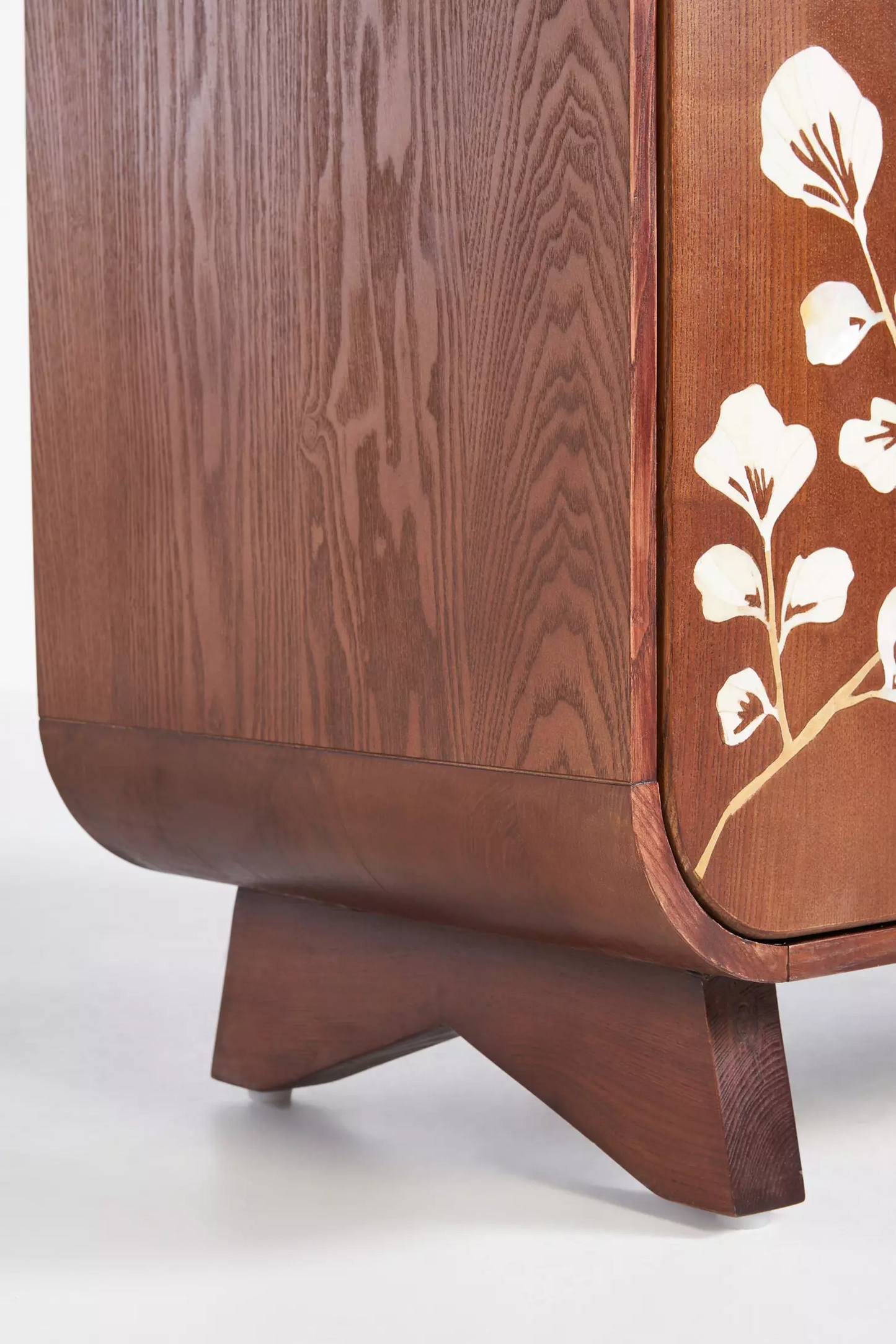 Floral Charm: Natural Polish Cabinet