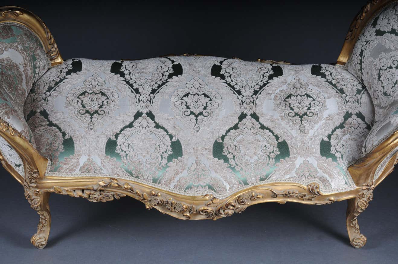 Palatial Carvings: The Verdant Elegance Divan by Sidqa