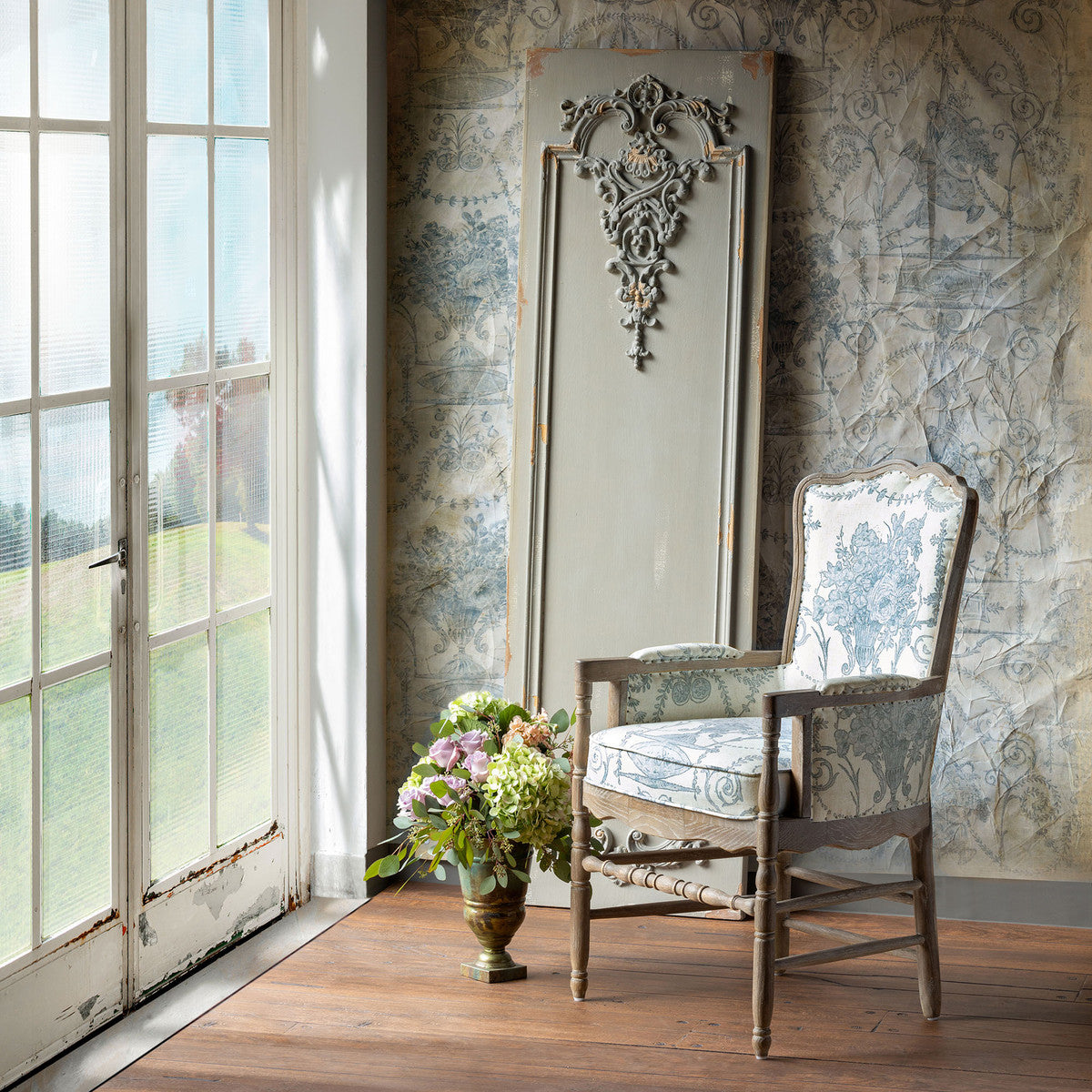 Sidqa Elegance Floral Armchair