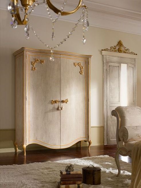 Tuscan Grandeur Wardrobe