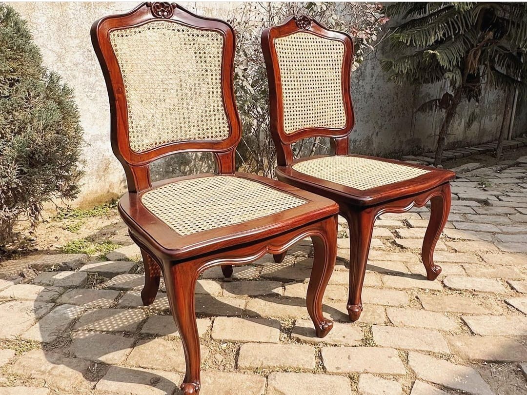 Sidqa Colonial Legacy 8-Seater Dining Set with Full Cane Work Chairs