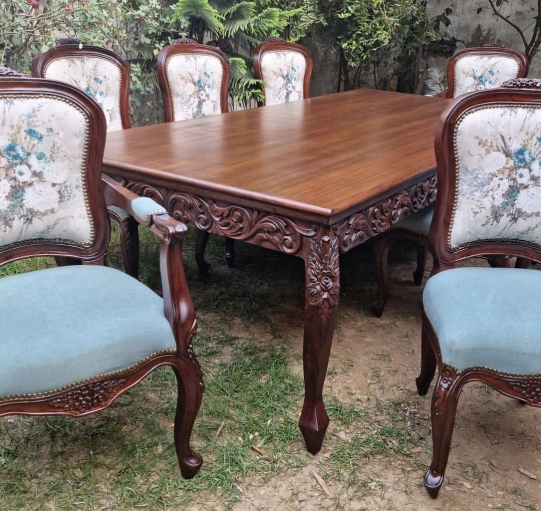 Sidqa Vintage Charm 8-Seater Mahogany Dining Set with Blue Chairs