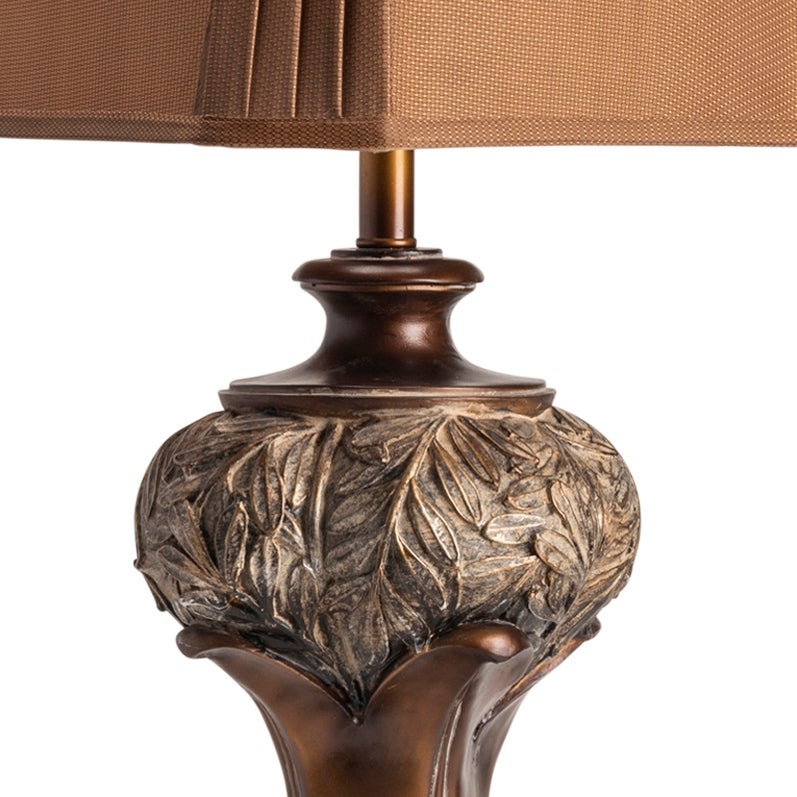 Regal Antique Mahogany Table Lamp