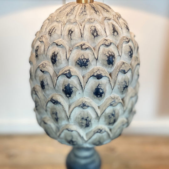 Château Pineapple Table Lamp