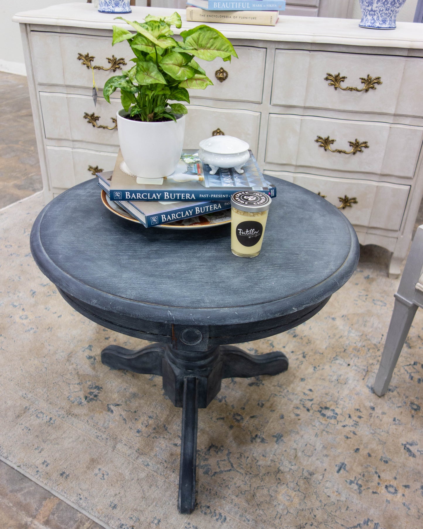 Blue French Chic Table